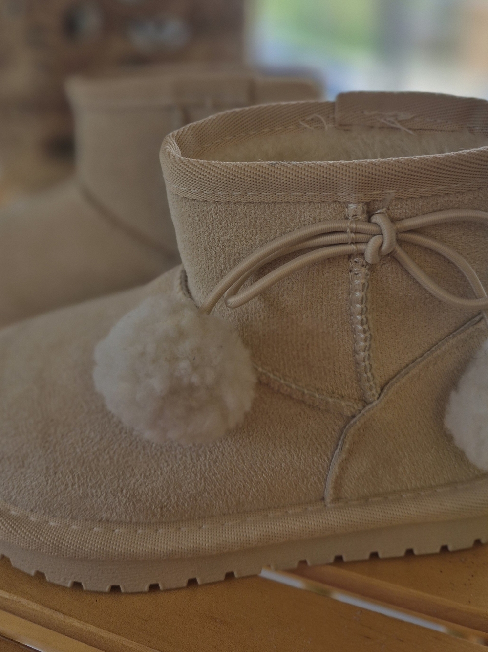 Kids Toddler Cute Plush Pom-Pom Falls  Boots - Tan Beige